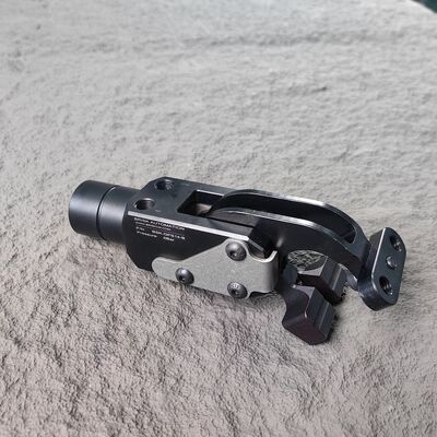 kupować Pneumatyczny chwytak do blachy prasy, chwytak do części samochodowych, tłoczenie, pneumatyczne mocowanie prasy online manufacture