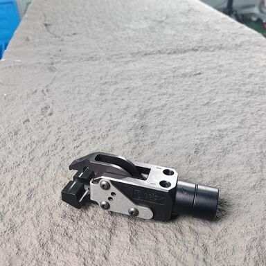 Buy High Clamping Force Sheet Metal Gripper For Automotive Parts Press Sheet Metal Grabber online manufacture