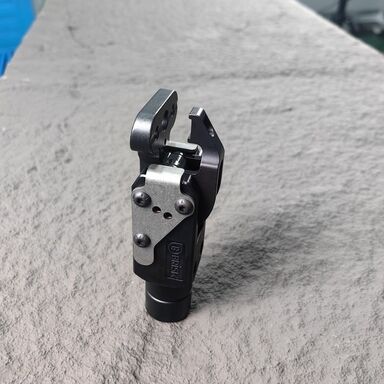 comprare Dispositivo per l'impulso pneumatico della pinza di metallo per foglio di stampo in acciaio di alluminio online manufacture