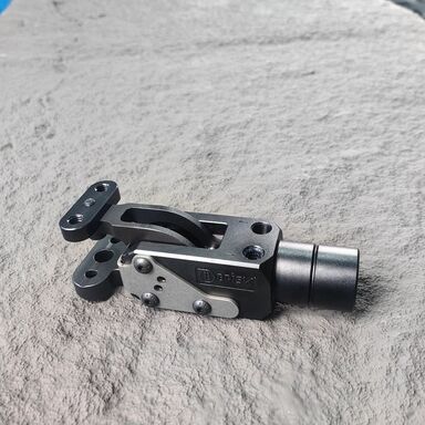 comprare Pinza Pneumatica per Lamiera ad Apertura Angolare online manufacture