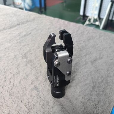 Mua Vũ khí vũ trụ Automotive Stamping Pneumatic Gripper Clamps M5 Air Connectors online manufacture