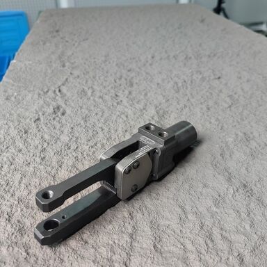 comprar Magnetos de agarrador para fabricação de automóveis aeroespaciais para ferramentas e manuseio de peças de ponta de braço online manufacture